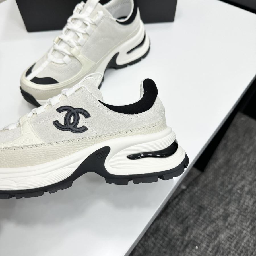 CHANEL damesko Chanel 2025 — photo 6