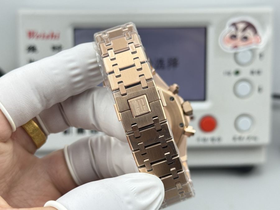 Audemars Piguet Watches mm Audemars Piguet 26715 BC.ZZ.1356 BC.01 38mm 1:1 — photo 9