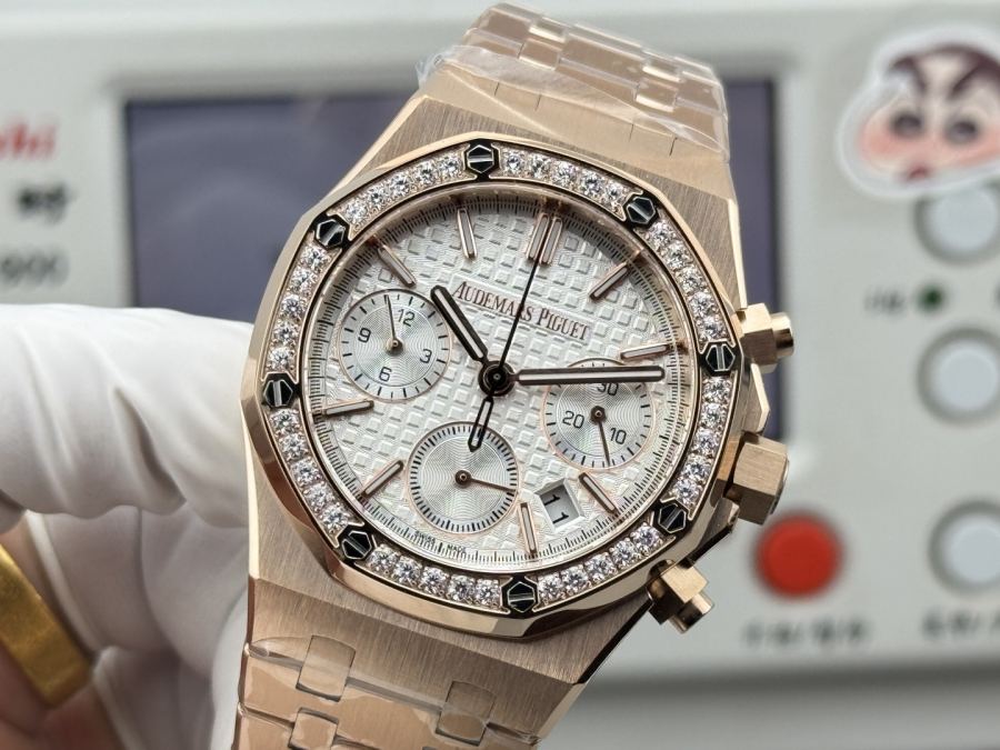 Audemars Piguet Watches mm Audemars Piguet 26715 BC.ZZ.1356 BC.01 38mm 1:1 — photo 5