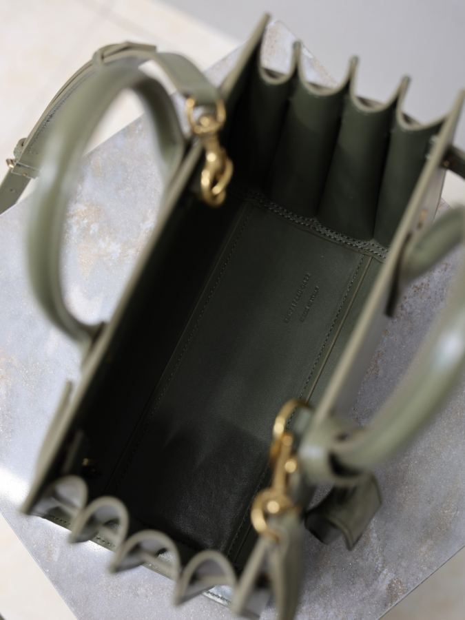 YSL bag Wheat green hand-rubbed gold buckle accordion bag 22cm — Premium Replica — photo 8