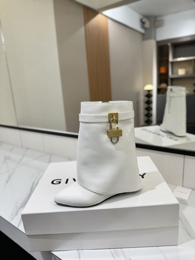 Givenchy women's shoes Special counter genuine customized version — 1:1 Replica For Sale — photo 4
