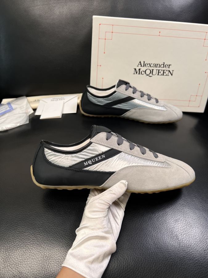 Alexander Mc Queen Women's Shoes Alexander Mc Queen 35-44 40 — 1:1 Replica For Sale — photo 4