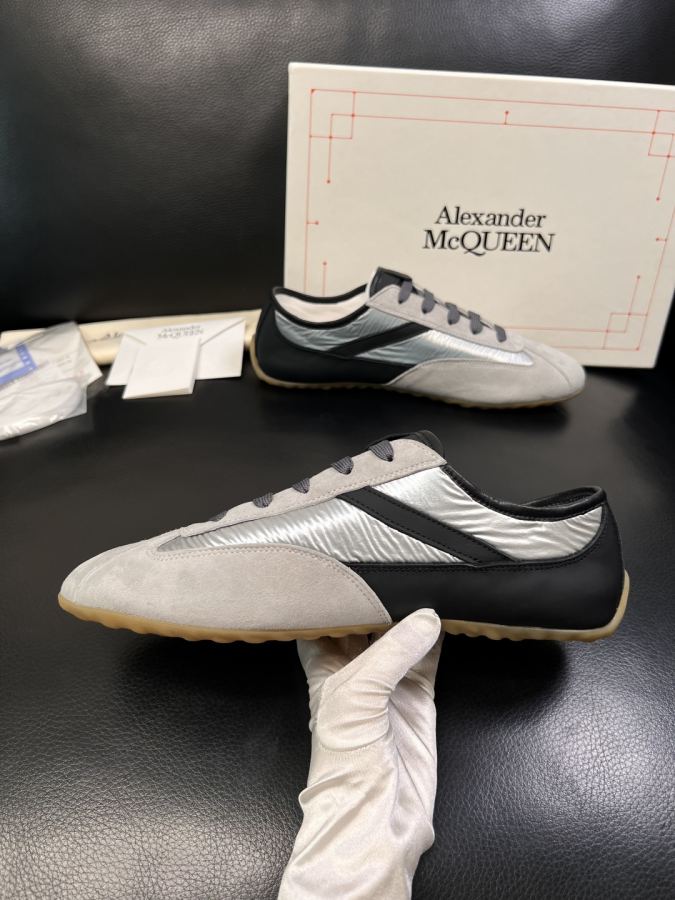 Alexander Mc Queen Women's Shoes Alexander Mc Queen 35-44 40 — 1:1 Replica For Sale — photo 5