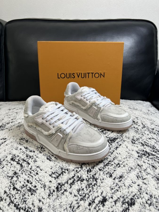 LV women's shoes Lv Louis Vuitton TPU 35-39-44 38 45 — AAA Quality Replica