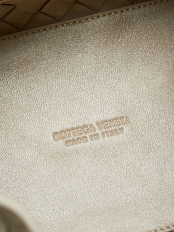 Bottega Veneta bag Andiamo Parachute — photo 8