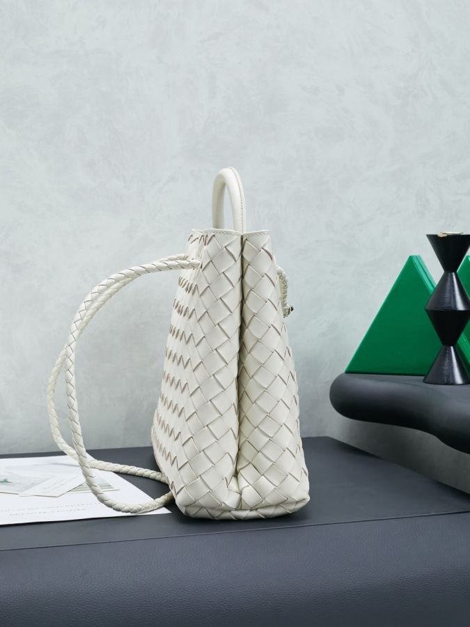 Bottega Veneta bag 2023 New Andiamo Rosie Hunting-Whiteley — 1:1 Replica For Sale — photo 3
