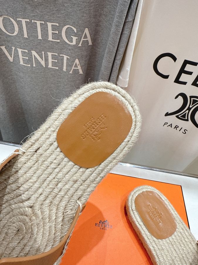 Hermes women's shoes HERMES* Hermes H F050 2026ss H — 1:1 Replica — photo 6