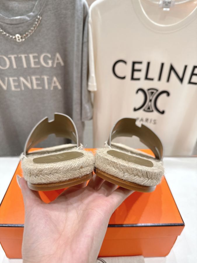 Hermes women's shoes HERMES* Hermes H F050 2026ss H — Premium Replica — photo 8
