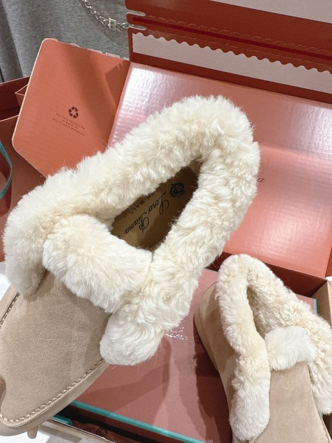 LP women's shoes High version shipped from the factory, rabbit fur, male size +20 — 1:1 Replica — photo 2