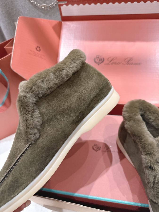 LP women's shoes High version shipped from the factory, rabbit fur, male size +20 — AAA Quality Replica — photo 2