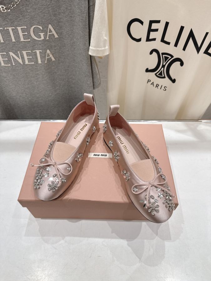 Miumiu women's shoes Miu/ F033 2026ss New — AAA Quality Replica — photo 2