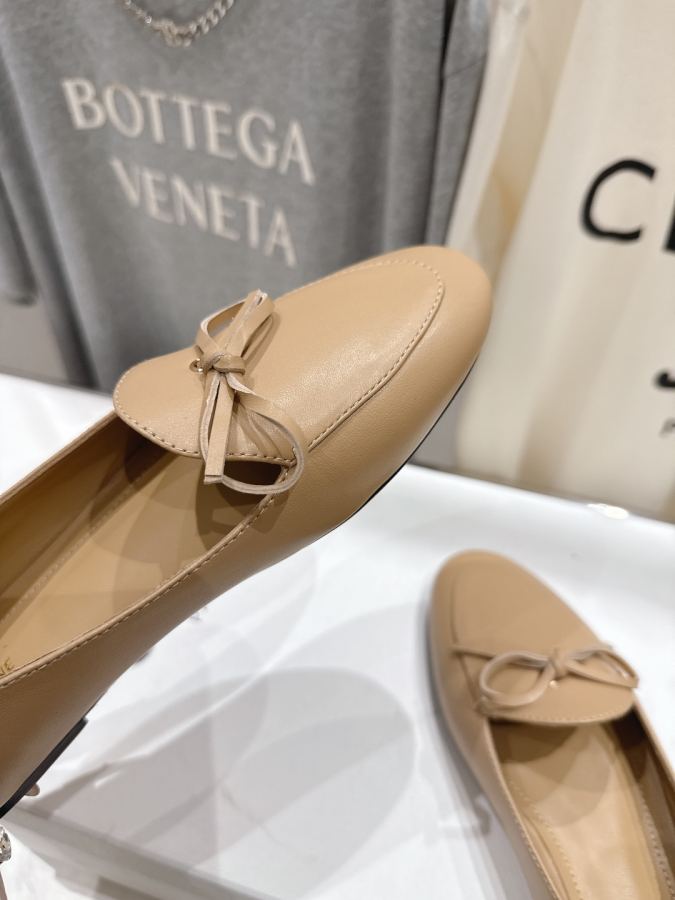 CELINE women's shoes CELINE* F032 2026ss New — AAA Quality Replica — photo 7