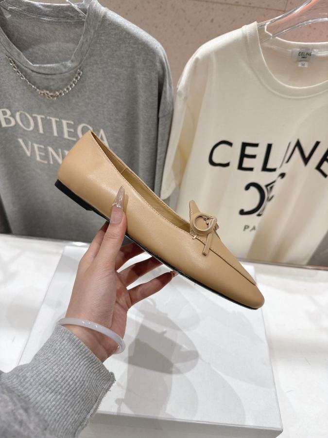 CELINE women's shoes CELINE* F032 2026ss New — AAA Quality Replica — photo 5
