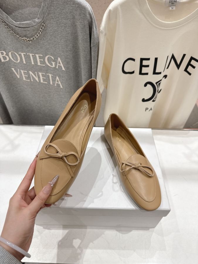 CELINE women's shoes CELINE* F032 2026ss New — AAA Quality Replica — photo 3