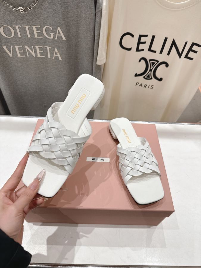 Miumiu women's shoes Miu* F032 2026ss New — Premium Replica — photo 3