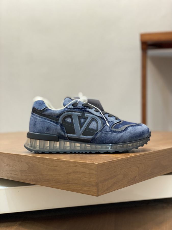 VALENTINO shoe Please contact the homepage for this multi-color detailed picture and real-life video — 1:1 Replica For Sale — photo 2