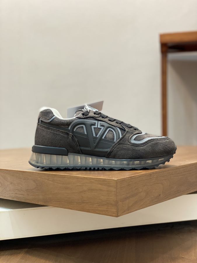 VALENTINO shoe Please contact the homepage for this multi-color detailed picture and real-life video — 1:1 Replica For Sale — photo 3