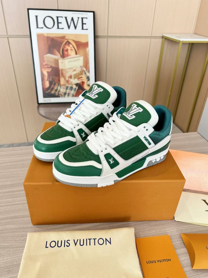 Dior women's shoes Louis Vuitton Trainer Sneaker Chunky Skate Shoes Size: 35-40 39-45 — 1:1 Replica — photo 3