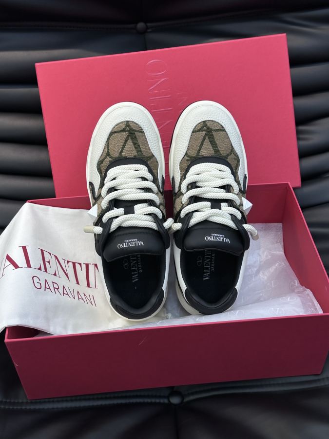 VALENTINO shoe Please contact the homepage for this multi-color detailed picture and real-life video — Premium Replica — photo 7