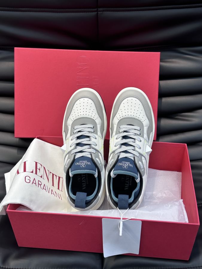 VALENTINO shoe Please contact the homepage for this multi-color detailed picture and real-life video — 1:1 Replica — photo 3