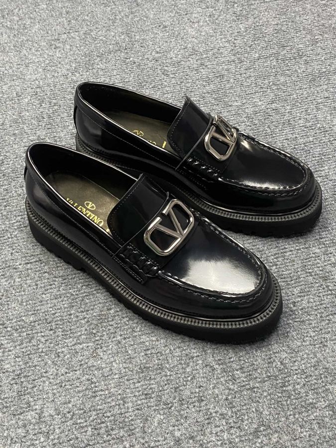 VALENTINO shoe Please contact the homepage for this multi-color detailed picture and real-life video — AAA Quality Replica — photo 9