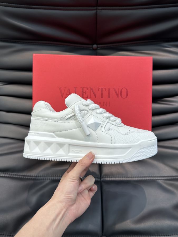 VALENTINO shoe Please contact the homepage for this multi-color detailed picture and real-life video — 1:1 Replica For Sale — photo 2