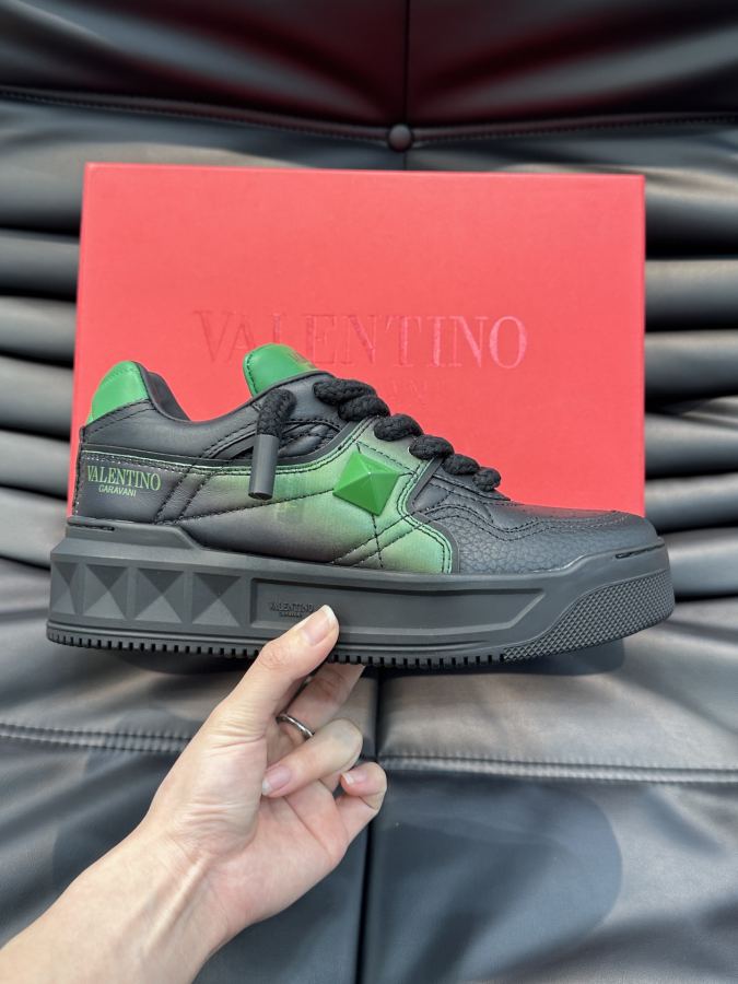 VALENTINO shoe Please contact the homepage for this multi-color detailed picture and real-life video — 1:1 Replica For Sale — photo 6