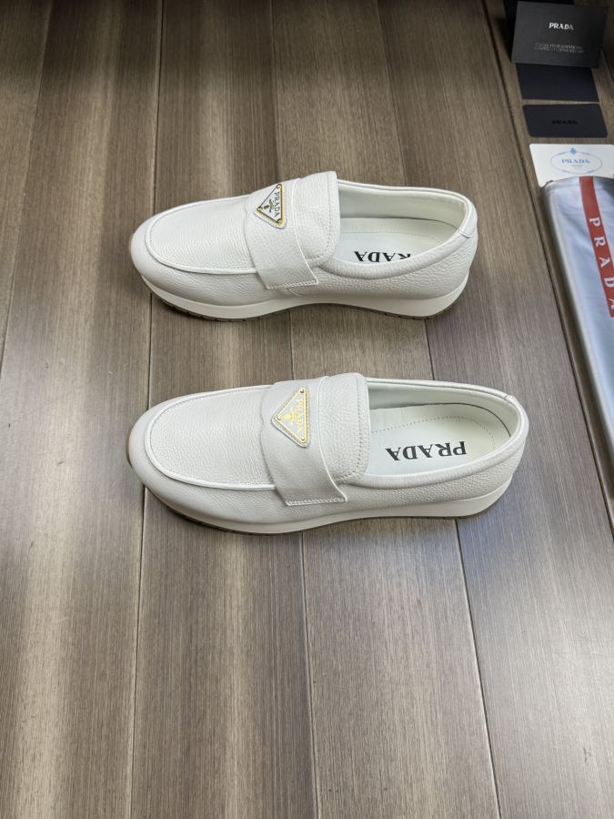 Prada shoe Please contact the homepage for detailed pictures and real-life videos of this multi-color — 1:1 Replica — photo 4