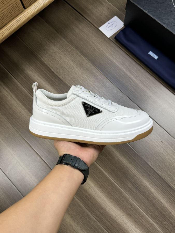 Prada shoe This multi-color detailed picture is shot in real life video. Contact the home page. — AAA Quality Replica — photo 5