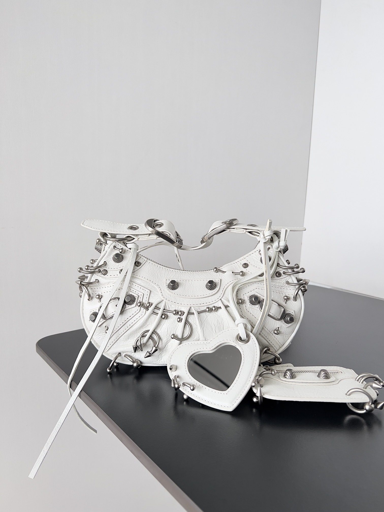 Balenciaga tas Balenciag* Le Cagole-serie