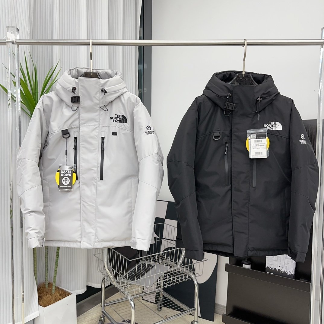 The North Face Down Jackets 𝗧𝗵𝗲 𝗡𝗼𝗿𝘁𝗵 𝗙𝗮𝗰𝗲 | RETROHIMALAYAN Series