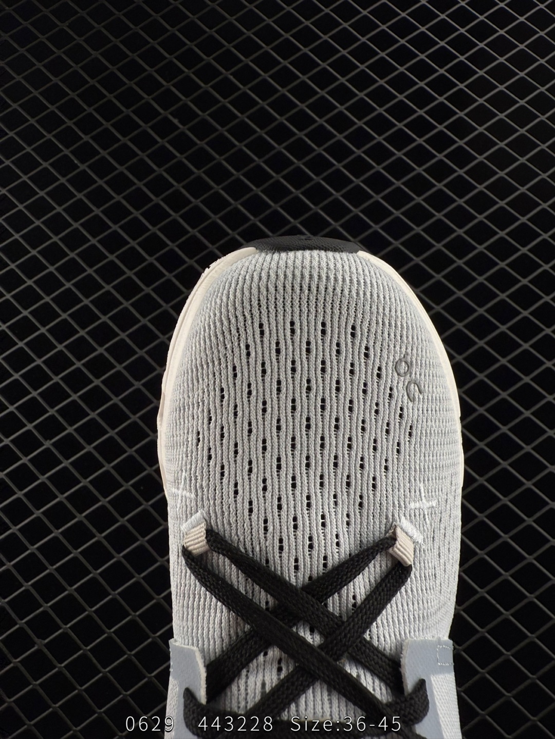 On Cloud X 4 Light Grey White Black EU 36-45 Running Shoe Running Sneakers - Unisex BS-85542