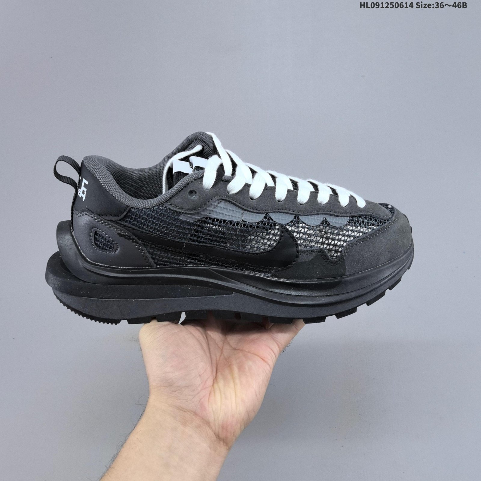 Sacai X NIKe vaporWaffle 3.0 。 Pegasus VaporFly ，