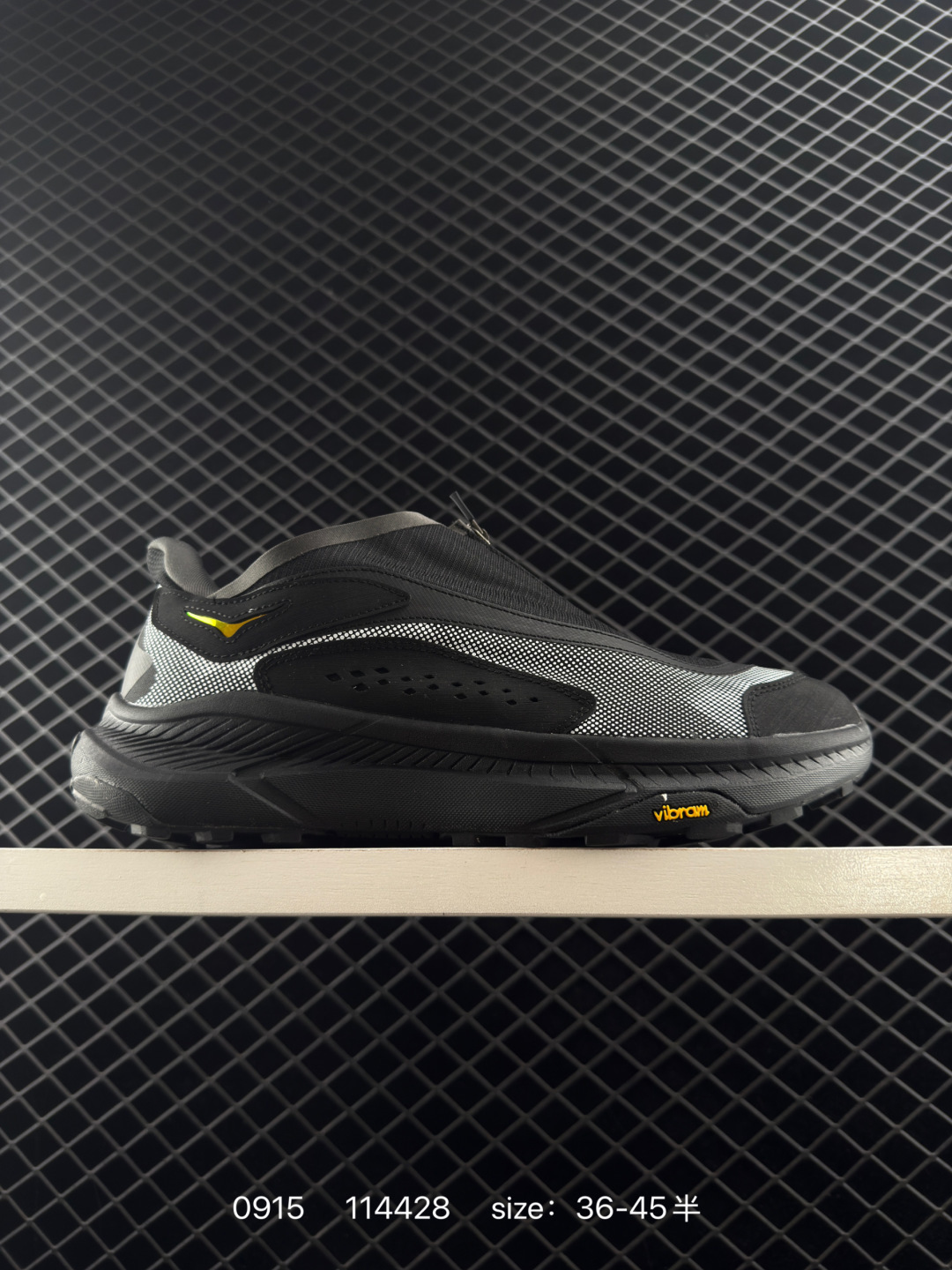HOKA ONE ONE Project Transport Black Grey White Yellow EU 36-45 Trail Shoe Trail Running Sneakers - Unisex BS-86447