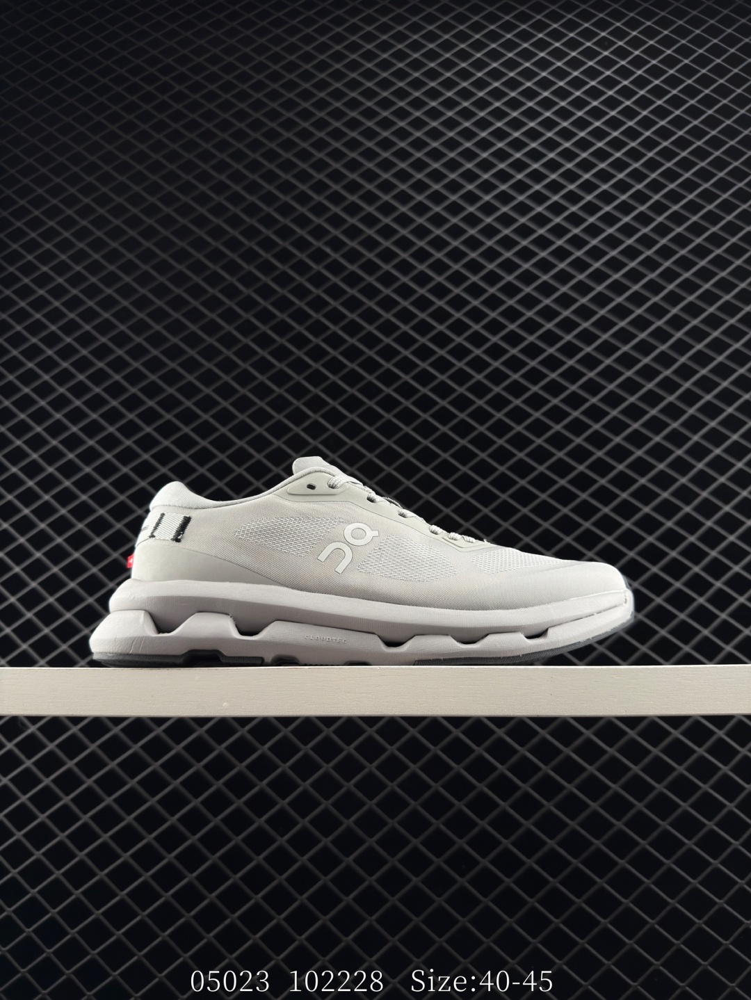On Running Cloudzone ME10100264 Light Grey White EU 40-45 Running Shoe Running Sneakers - Men s BS-85580