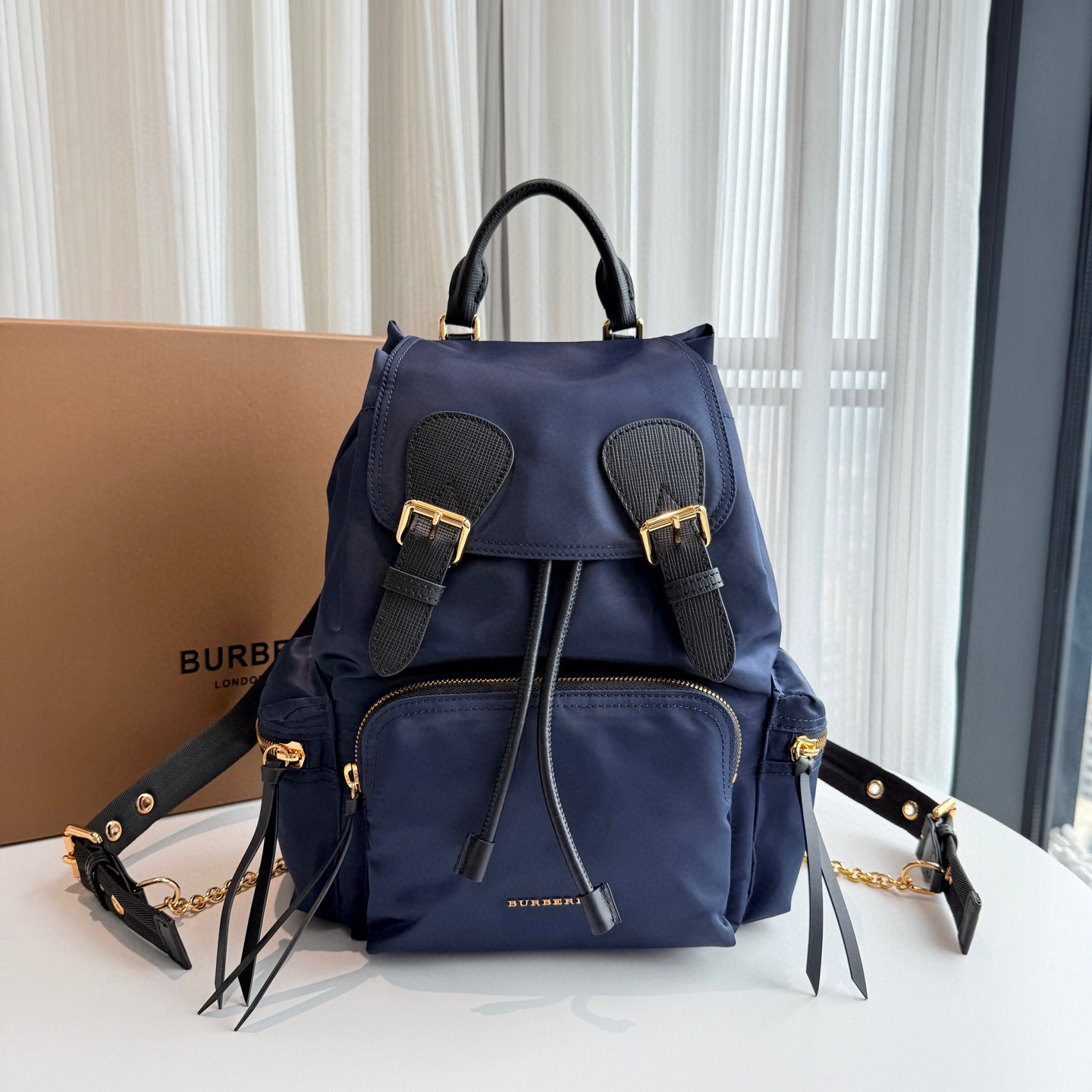 Burberry bag The B medium-sized military backpack, rainproof nylon, topstitched leather trim, 22 — AAA Quality Replica