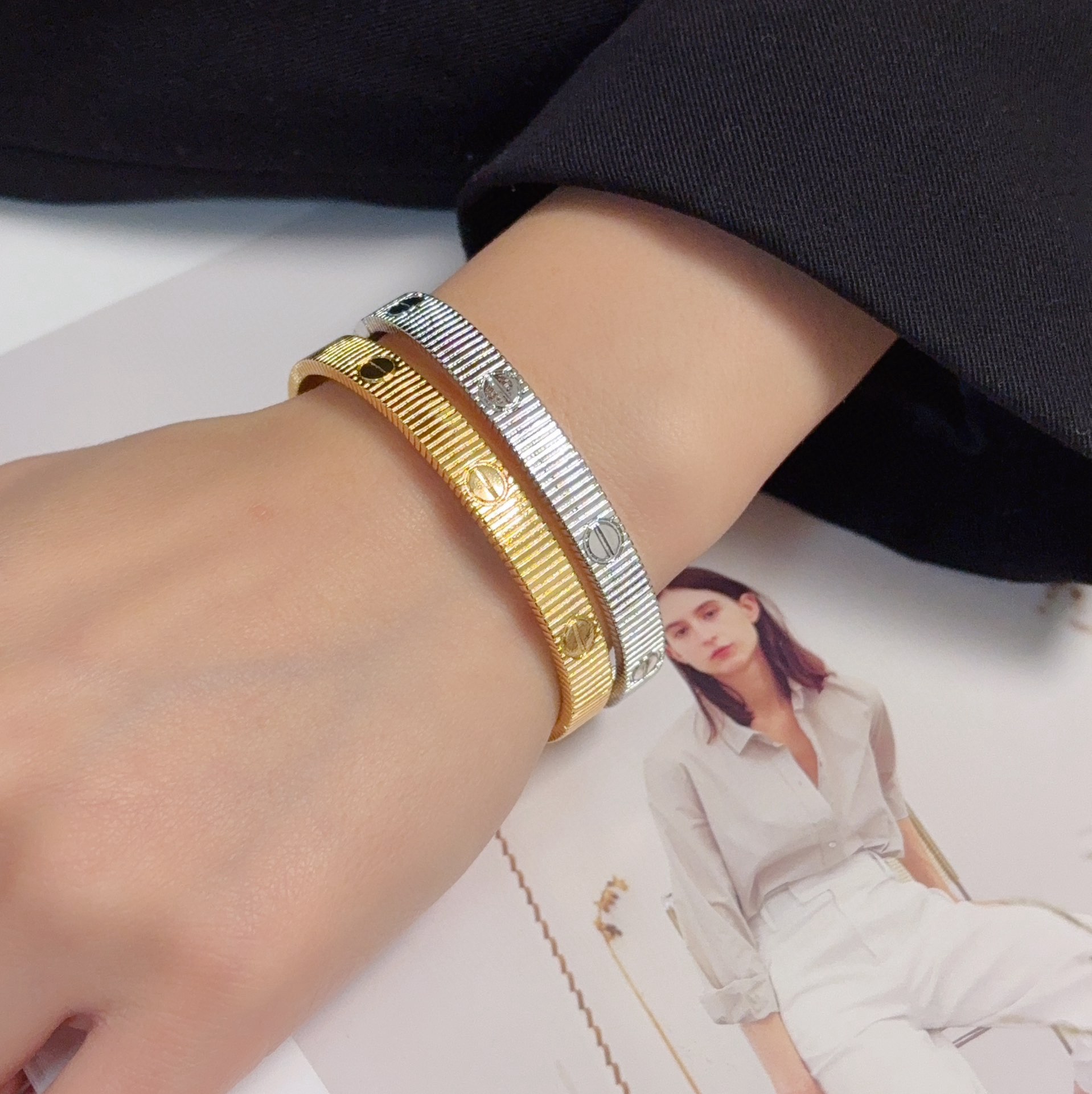 Cartier Jewelry New Cartier 18k logo 360 — Premium Replica