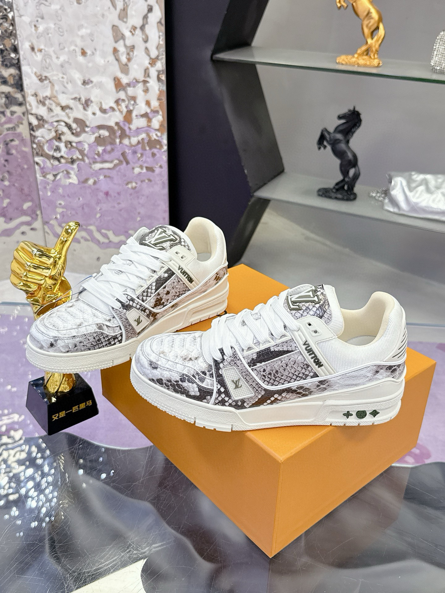 Louis Vuitton sko blomsterpython