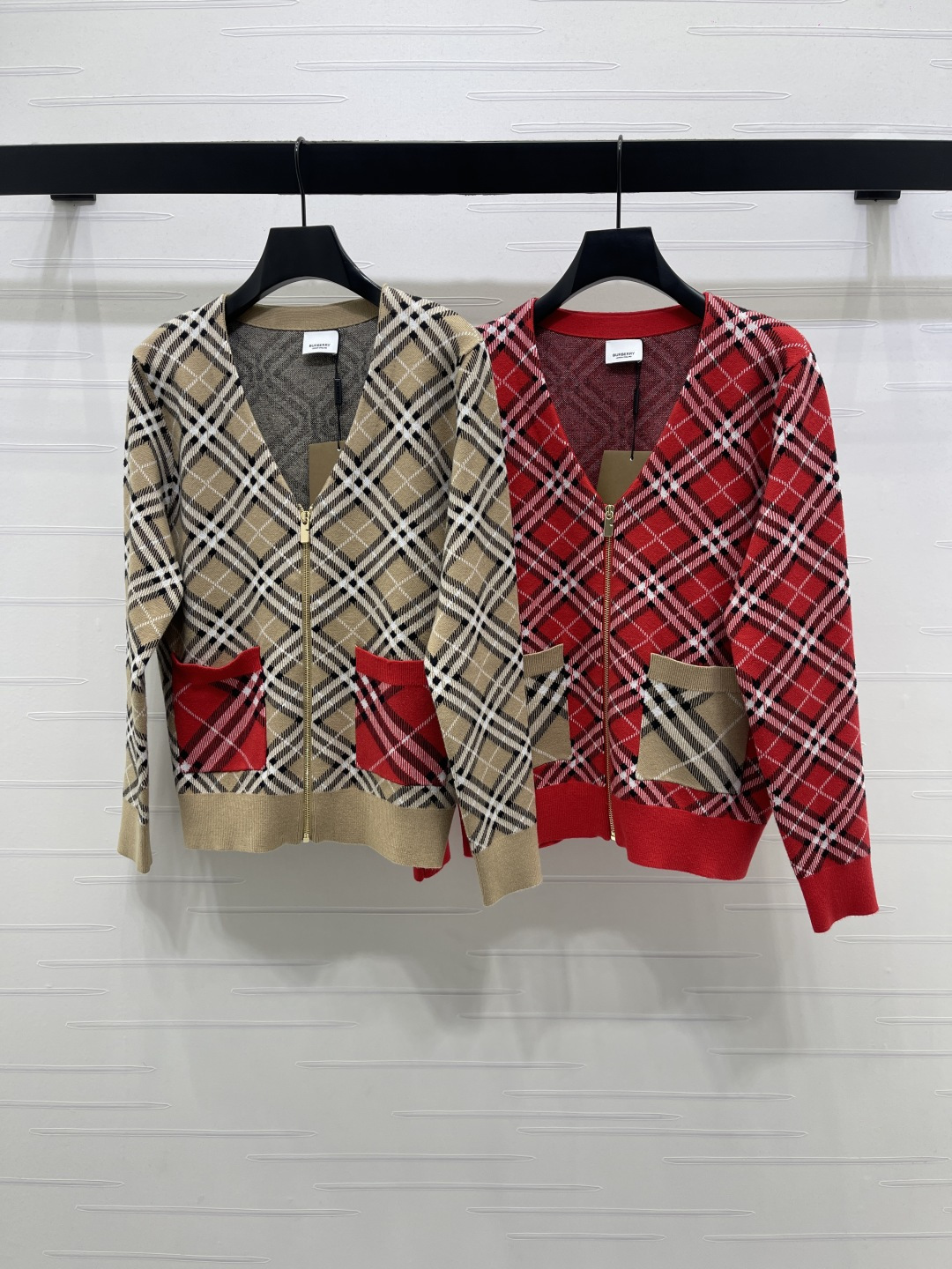 Burberry Women Burberr* 2026 Series V 2 S-M-L3 — 1:1 Replica For Sale