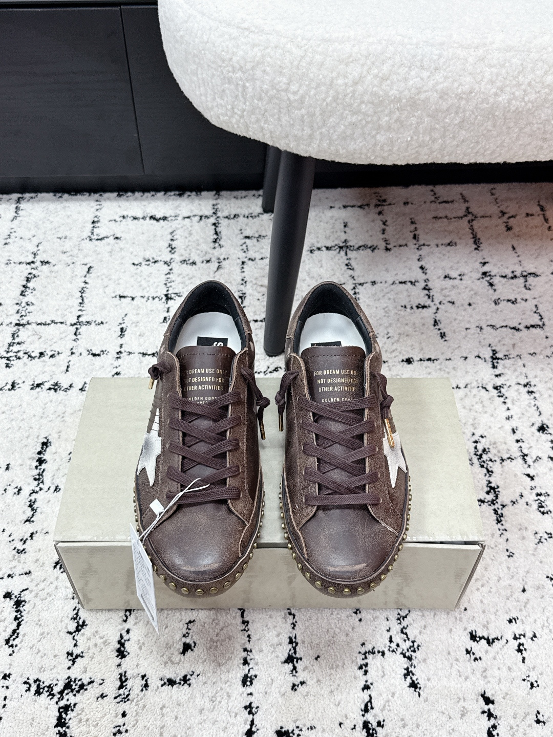Golden Goose Super-Star Studded Dark Brown White Gold Skate Shoe BS-87387
