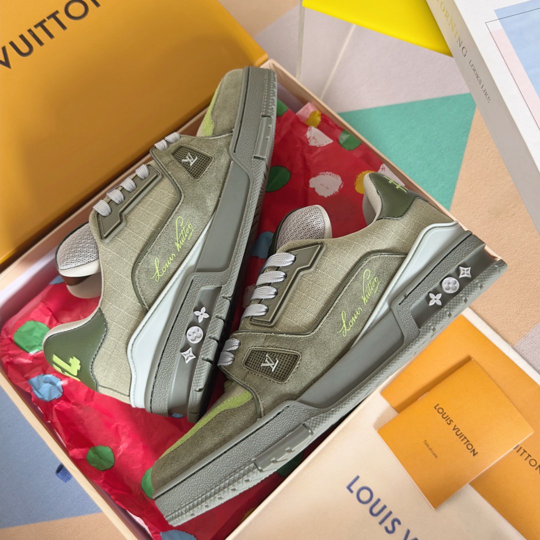 Louis Vuitton shoe Untitled