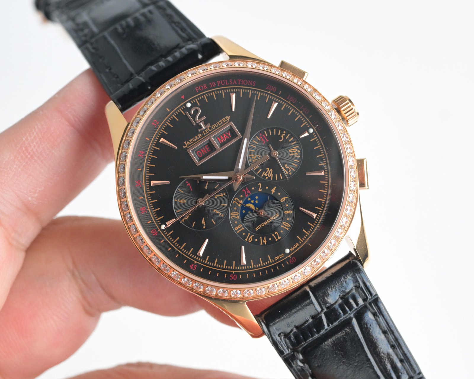 Jaeger-Le Coultre Watches V2 JAEGER-LECOULTRE (Jaeger-Le Coultre 4138420) — Premium Replica