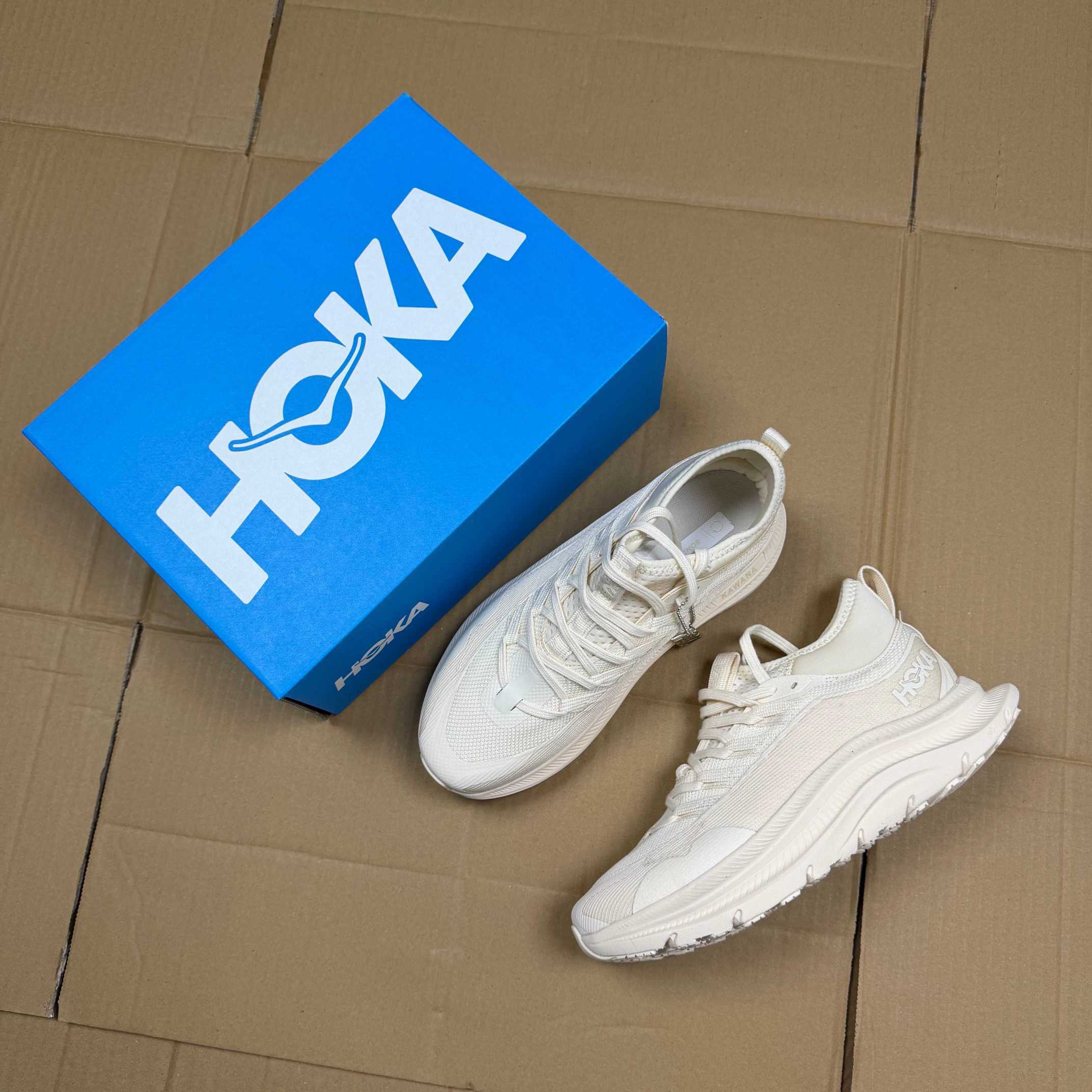 HOKA ONE ONE Kawana Off White Cream Running Shoe Running Sneakers BS-86895