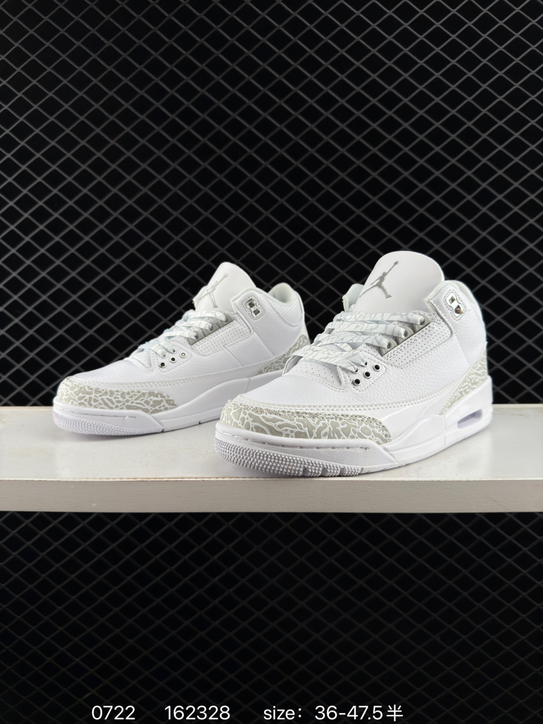Air Jordan 3 Retro "Hide and Sneak" AIR JORDAN 3
