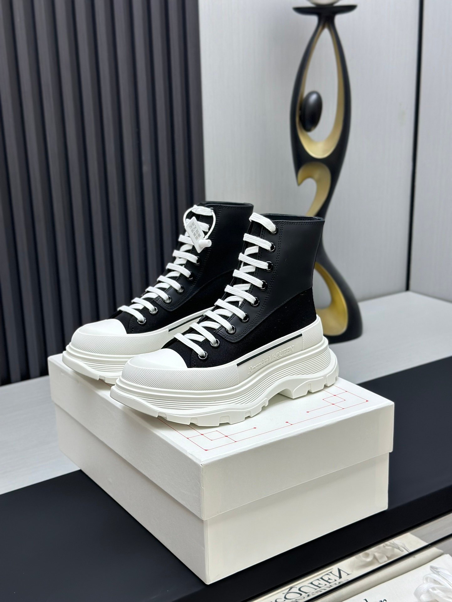 Alexander McQueen Women's Shoes Factory AlexanderMcoueen 1 1