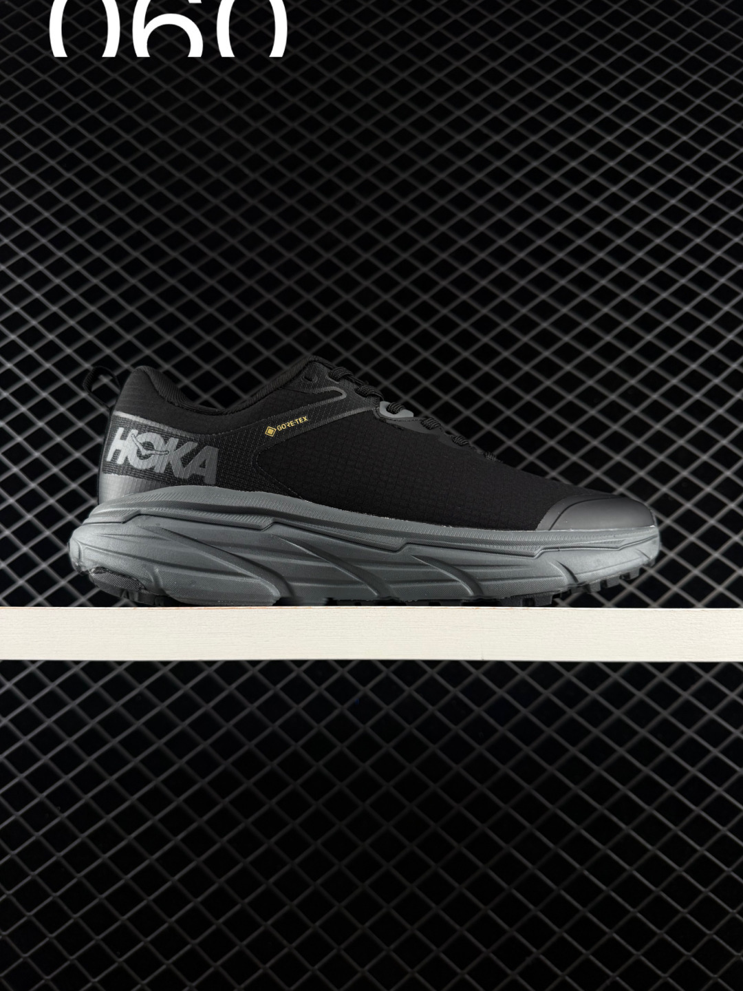 HOKA ONE ONE Challenger ATR 6 GTX Black Dark Grey Trail Shoe Trail Running Sneakers BS-86211