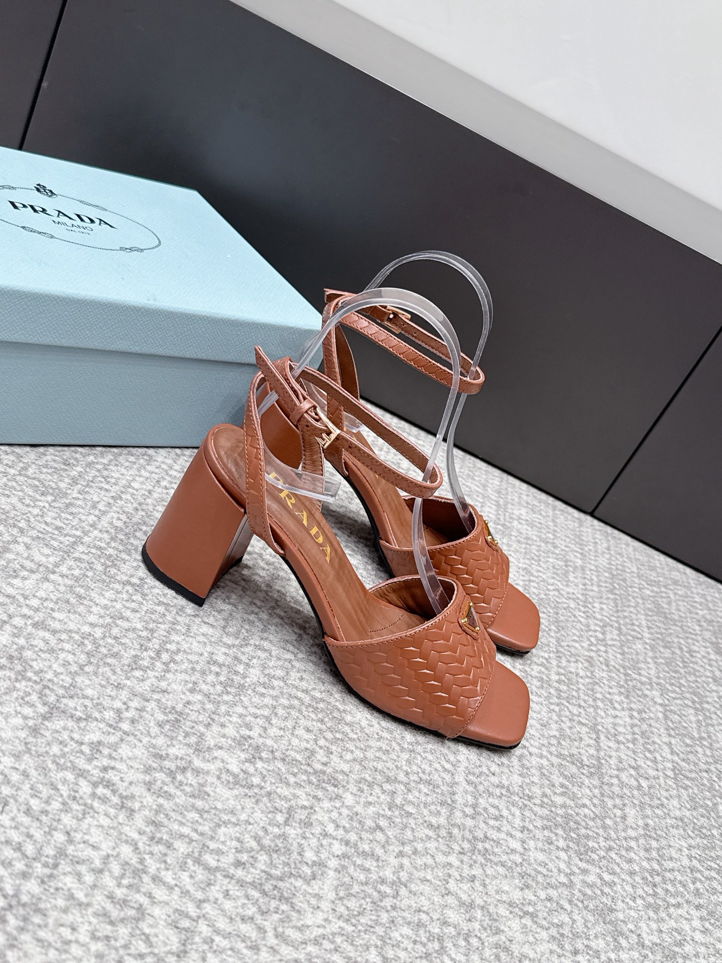 Prada women's shoes SSS launches Prada’s latest long boots, sandals, thin heels, empty backs, — 1:1 Replica For Sale