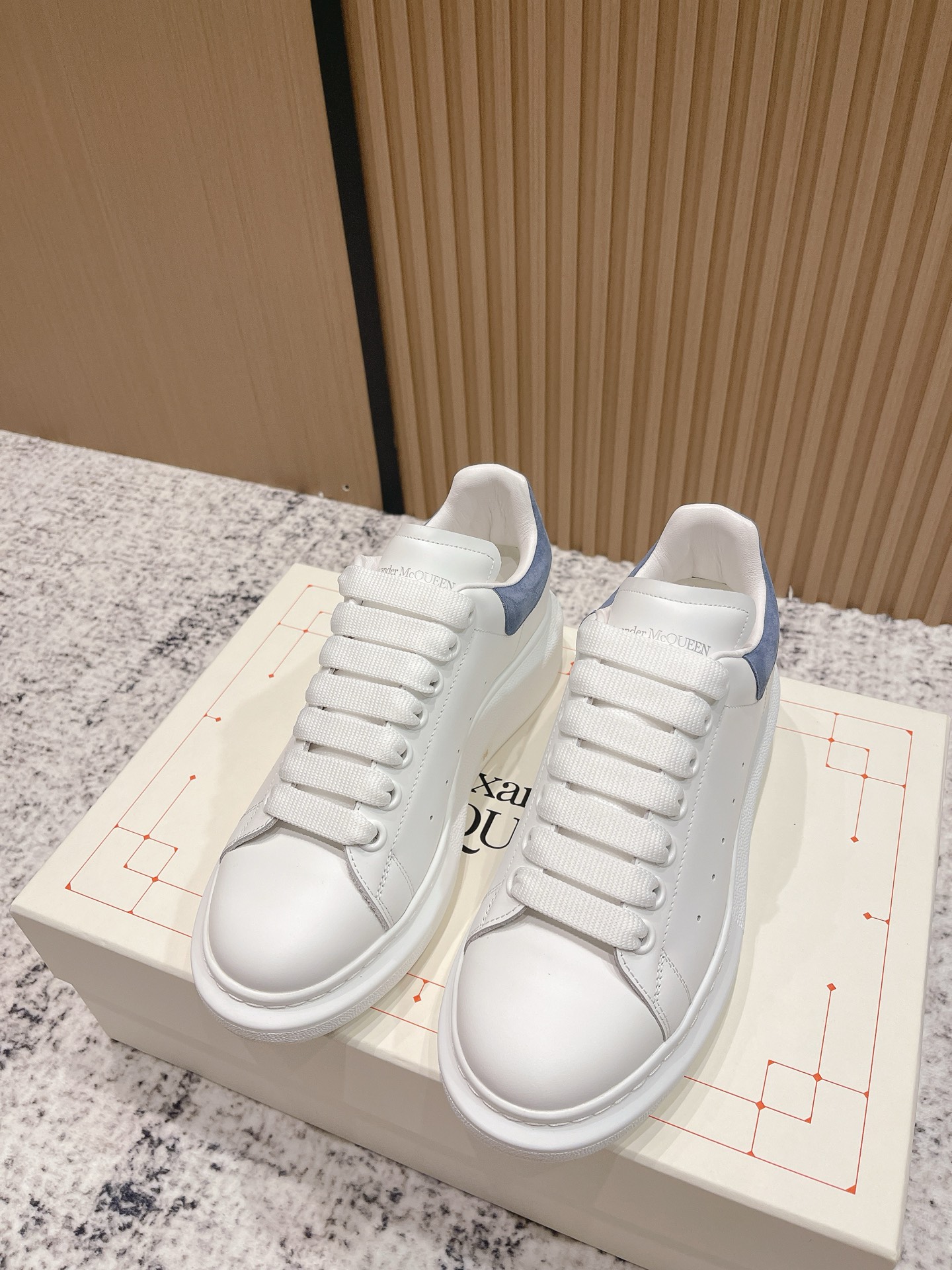 Alexander Mc Queen Women's Shoes Top version: Women’s model Men’s model — 1:1 Replica