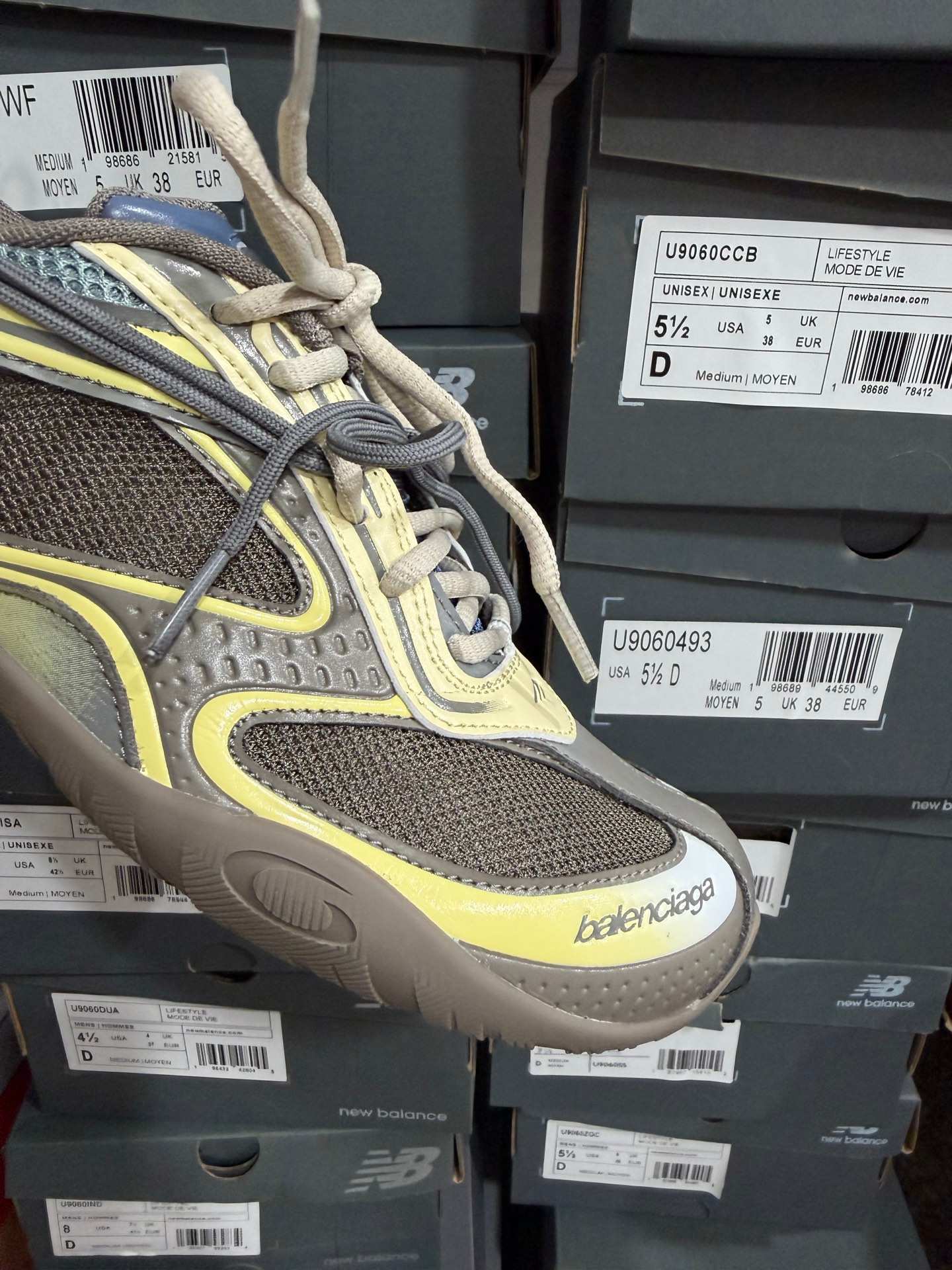 Altre linee sfumate radar XA Balenciaga 25: 865703 WSTGL2471