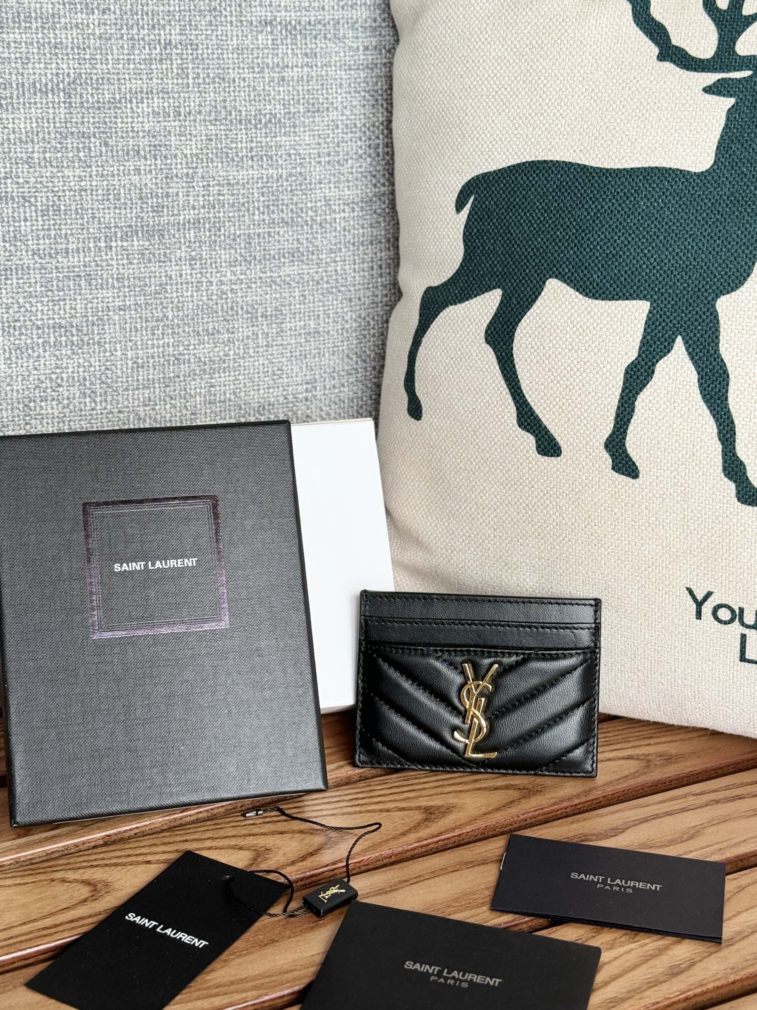 YSL bag YSL classic card holder made of lambskin — 1:1 Replica